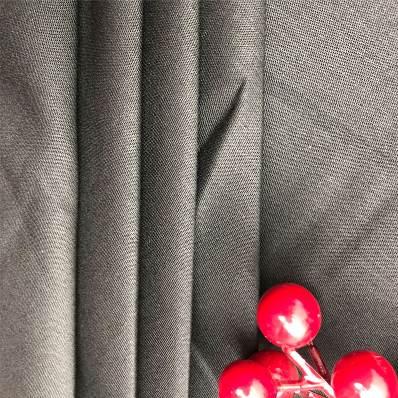 Custom Woven polyester twill fabric for making clothes
